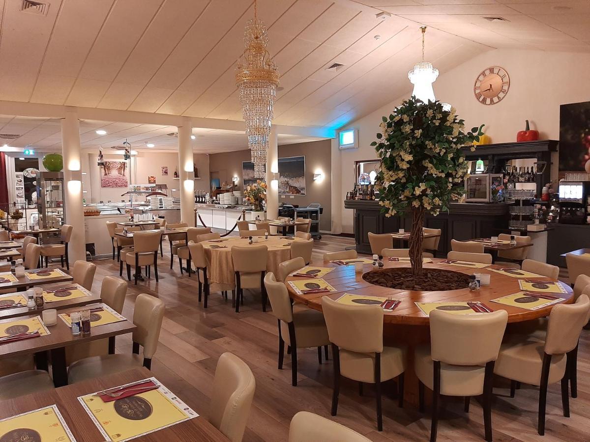 Hotel De Elderschans อาร์เดินเบิร์ก ภายนอก รูปภาพ