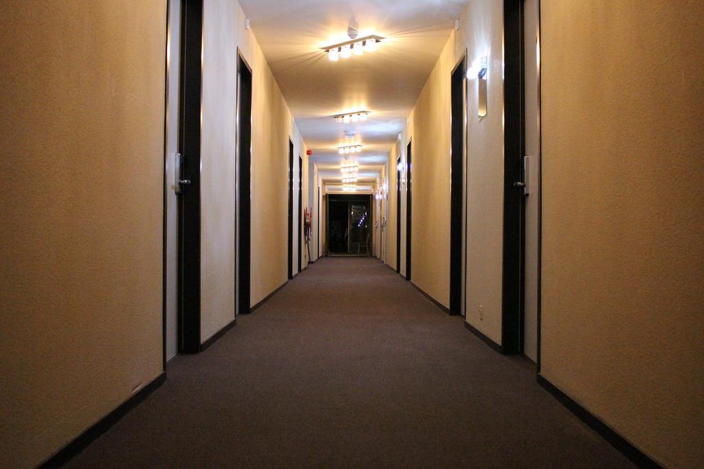 Hotel De Elderschans อาร์เดินเบิร์ก ภายนอก รูปภาพ