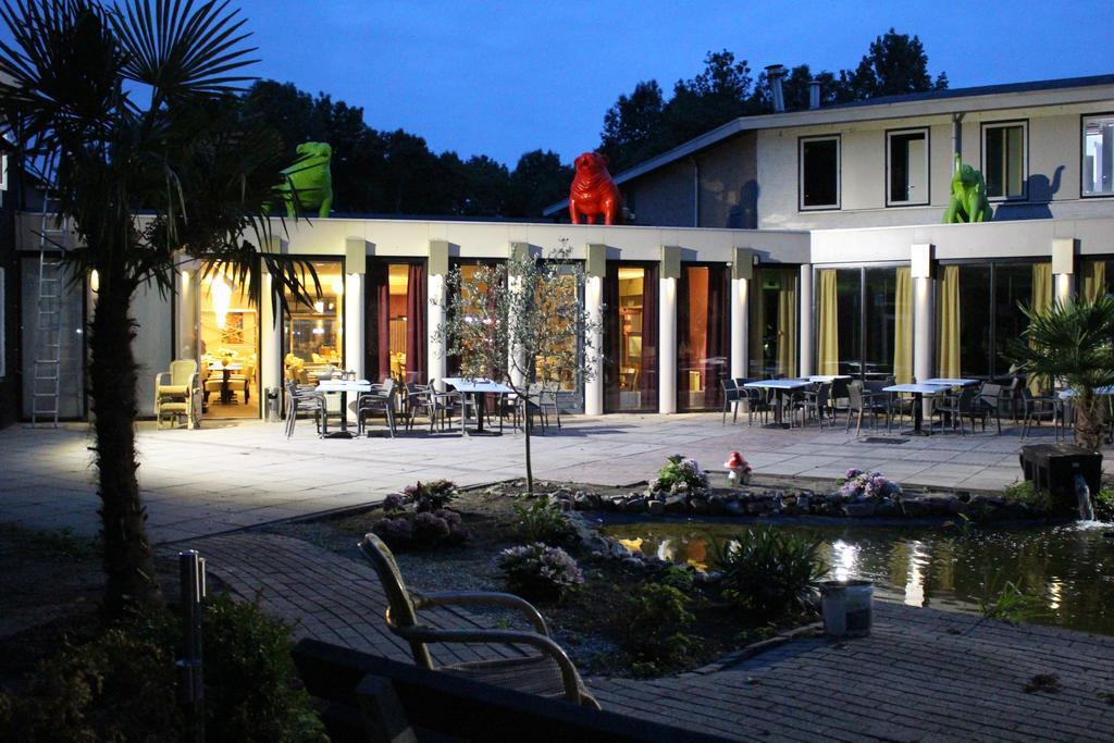 Hotel De Elderschans อาร์เดินเบิร์ก ภายนอก รูปภาพ