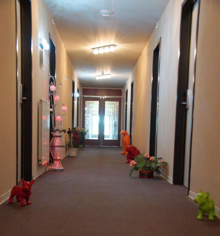 Hotel De Elderschans อาร์เดินเบิร์ก ภายนอก รูปภาพ