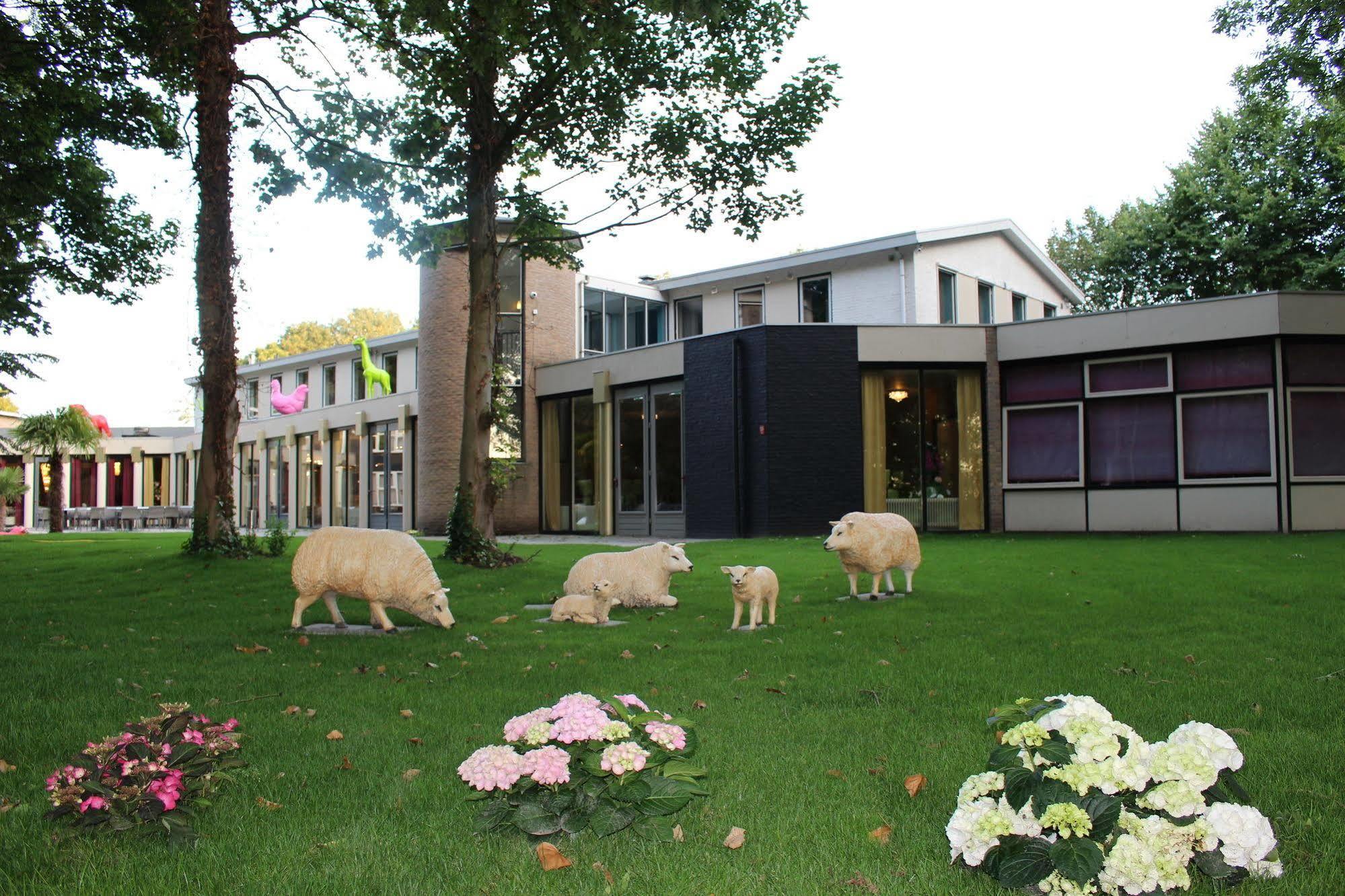 Hotel De Elderschans อาร์เดินเบิร์ก ภายนอก รูปภาพ